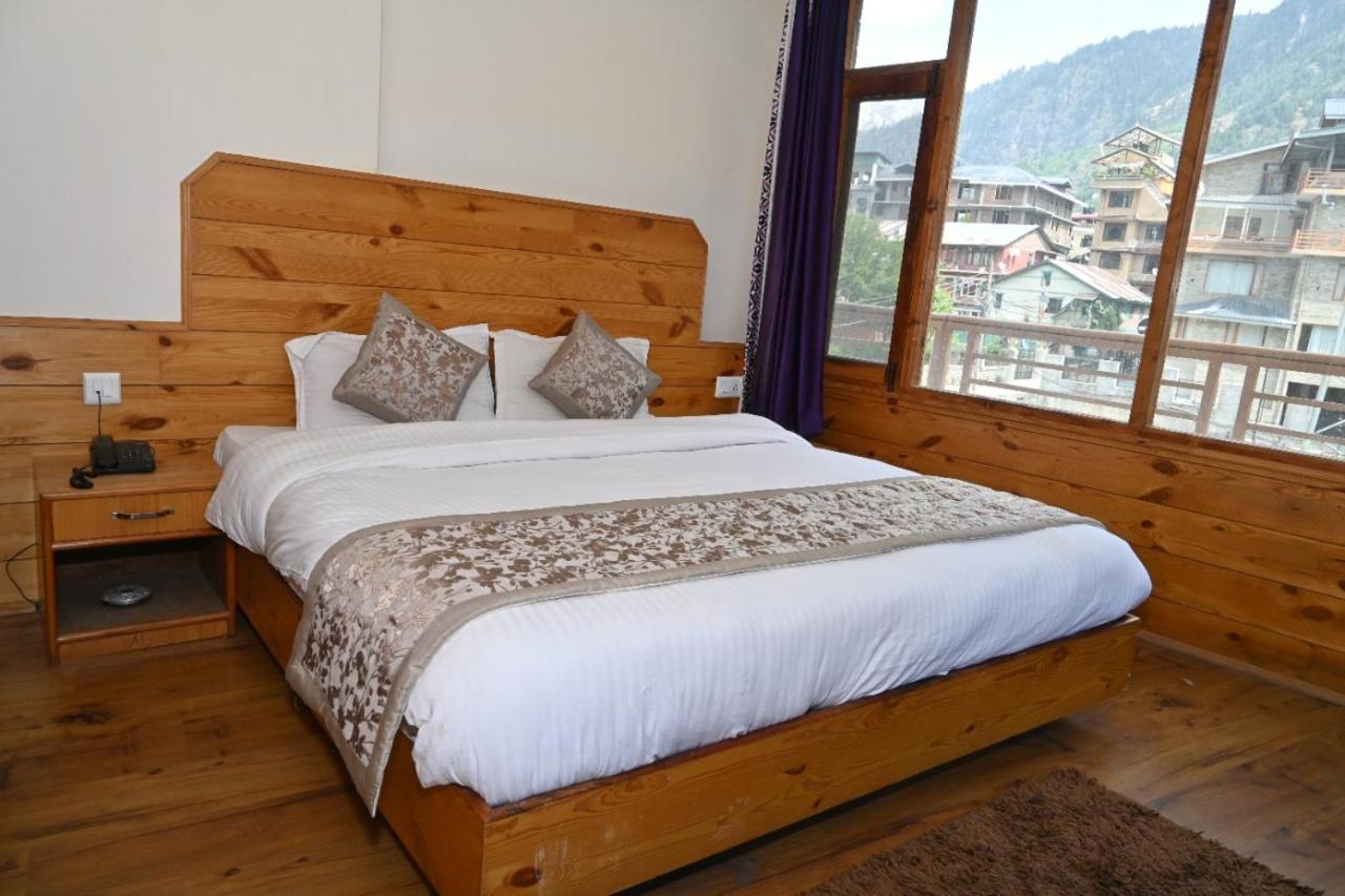 Hotel Nirmal Chhaya Manāli Eksteriør bilde
